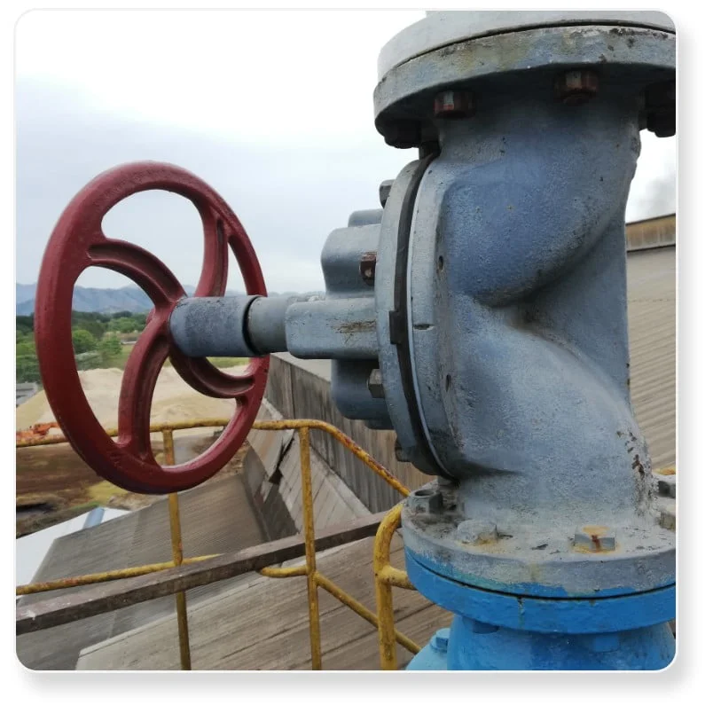 gate-valve-rooftop-piping