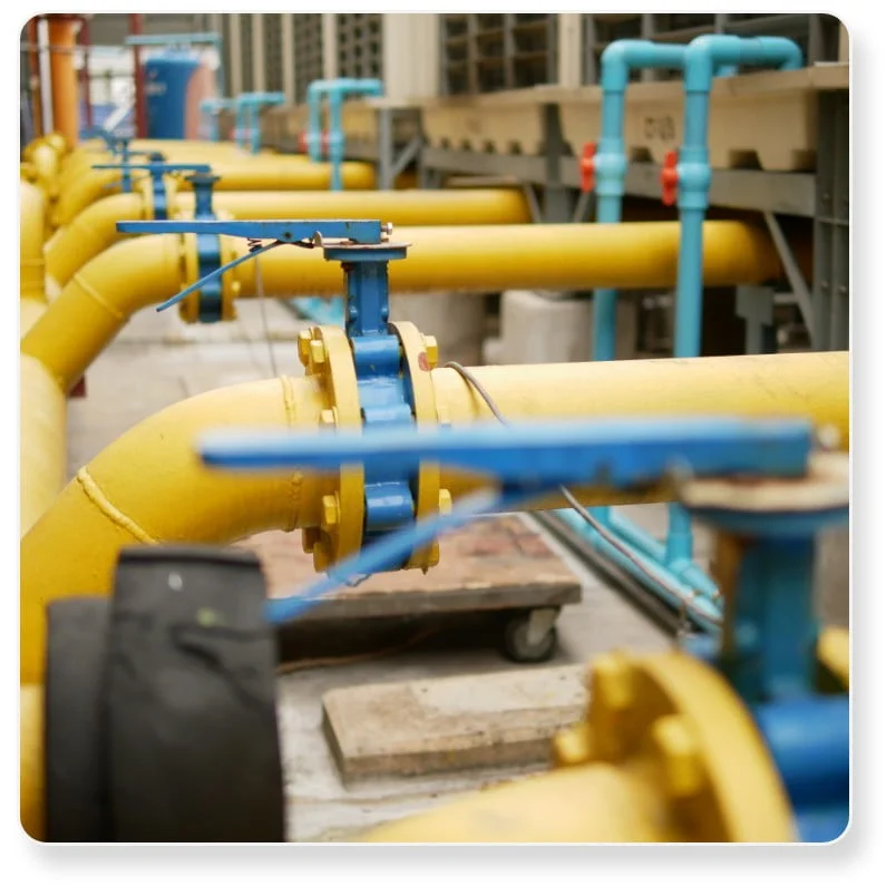 yellow-pipeline-lever-valves
